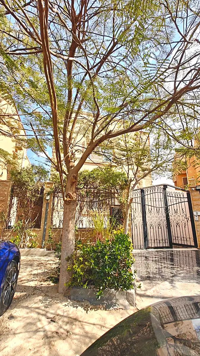 https://aqarmap.com.eg/ar/listing/6796760-for-sale-cairo-el-sheikh-zayed-city-mntq-fr-y-bmdyn-lshykh-zyd