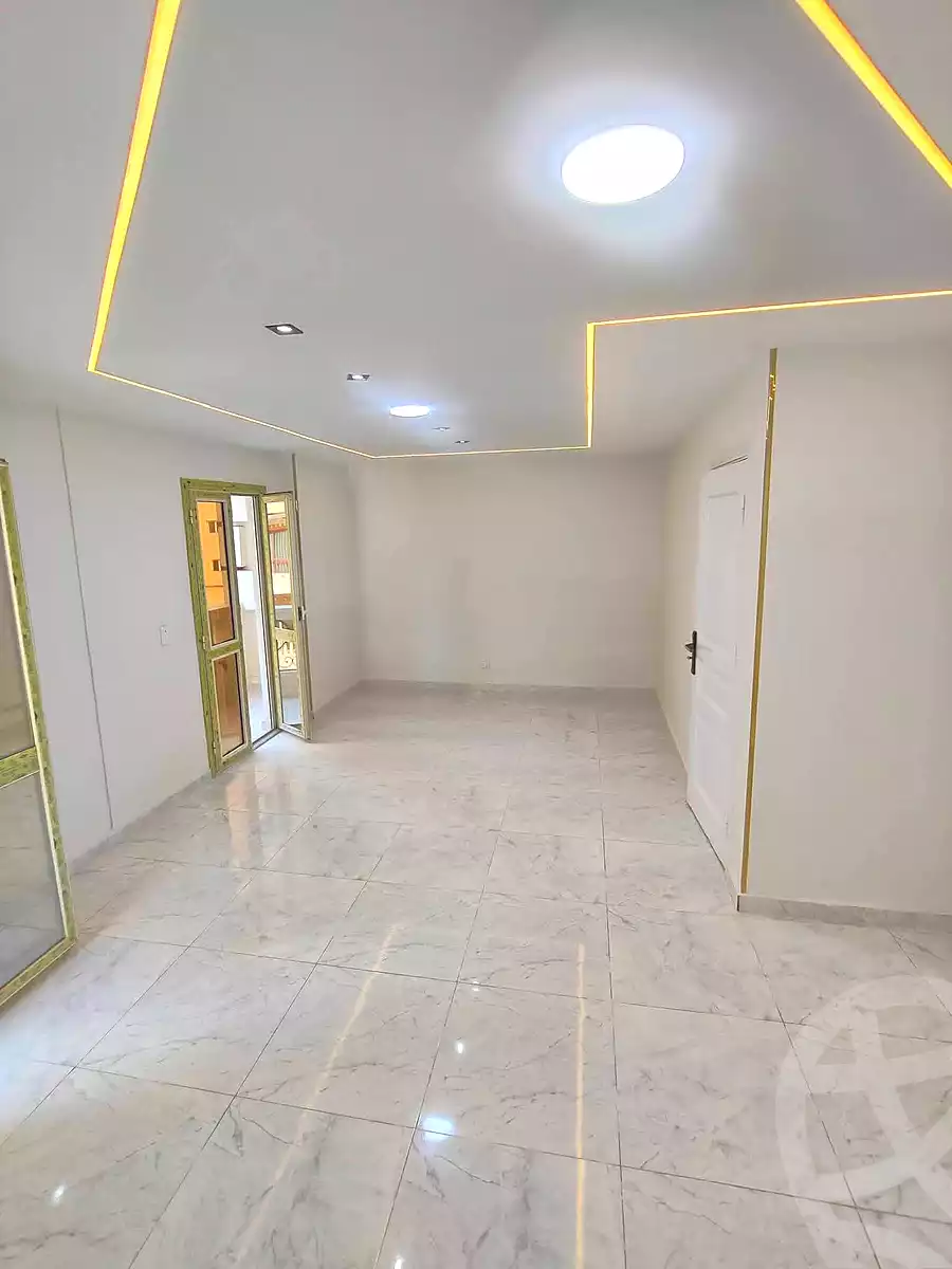 https://aqarmap.com.eg/ar/listing/6796947-for-sale-alexandria-sydy-bshr-sydy-bshr-bhry-khalil-hamada-st