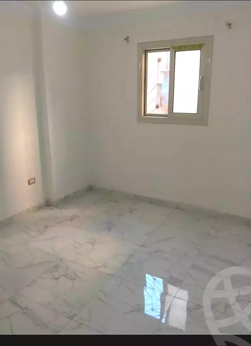 https://aqarmap.com.eg/en/listing/6798201-for-rent-alexandria-lsywf-el-falki