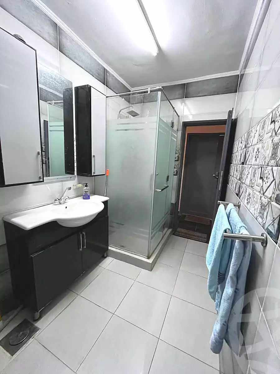 https://aqarmap.com.eg/en/listing/6798861-for-sale-cairo-helwan-mnshy-yn-hlwn-rael-st