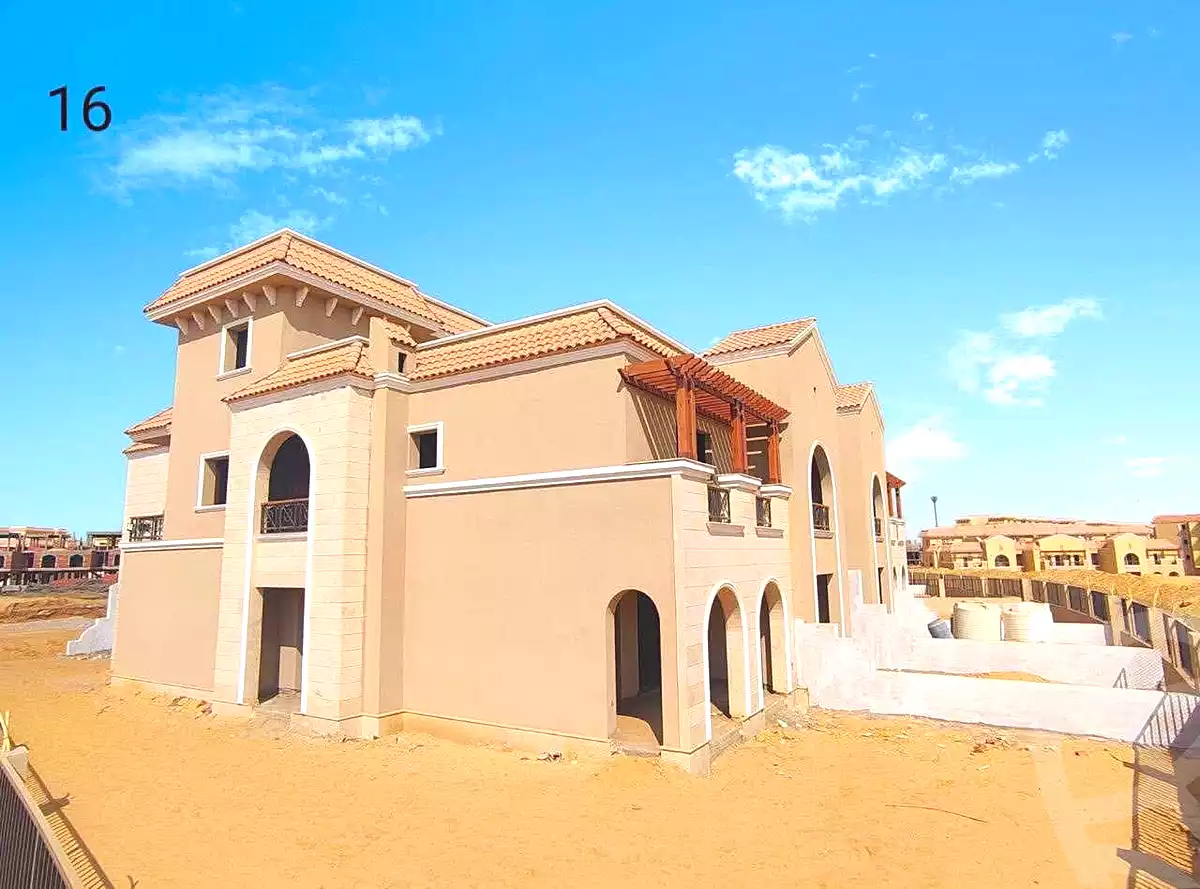 https://aqarmap.com.eg/ar/listing/6799195-for-sale-cairo-el-shorouk-compounds-yfy-ryzydns