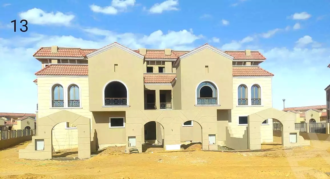 https://aqarmap.com.eg/ar/listing/6799189-for-sale-cairo-el-shorouk-compounds-yfy-ryzydns