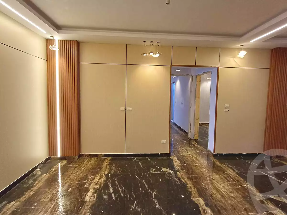 https://aqarmap.com.eg/en/listing/6799381-for-sale-cairo-faisal-el-maryotyah-town-valley-compound-sakan