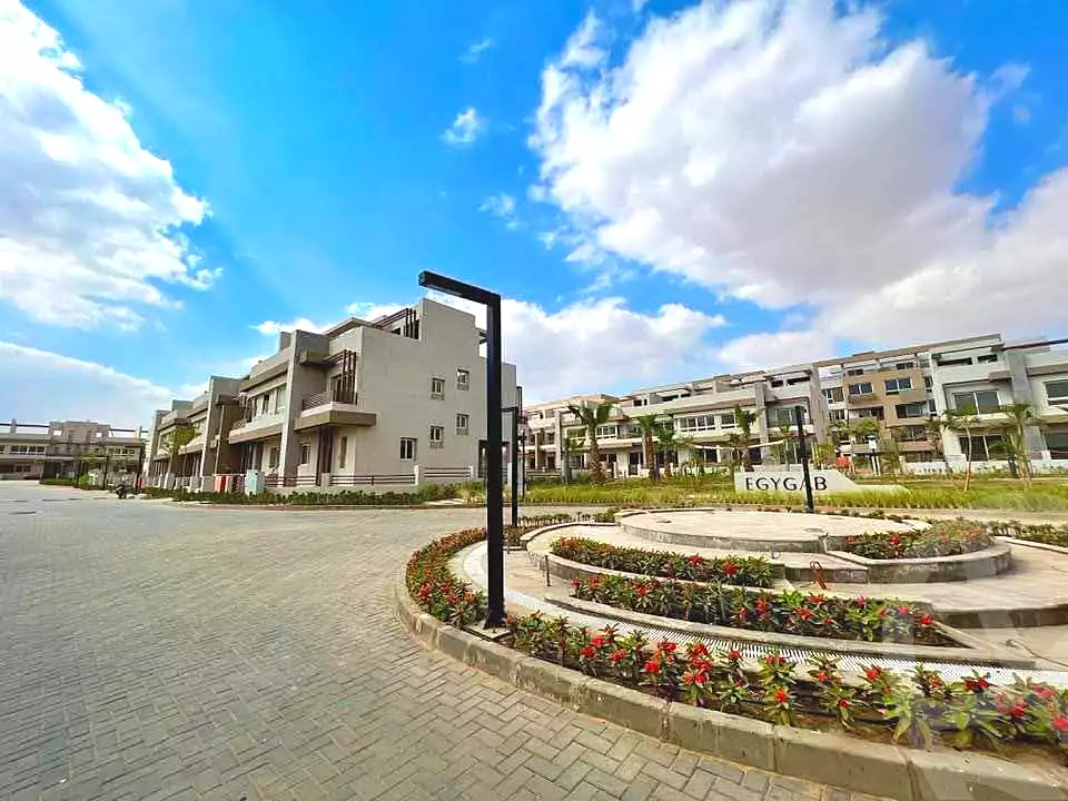 https://aqarmap.com.eg/ar/listing/6799446-for-sale-cairo-new-administrative-capital-r8-the-islands-compound-egygab