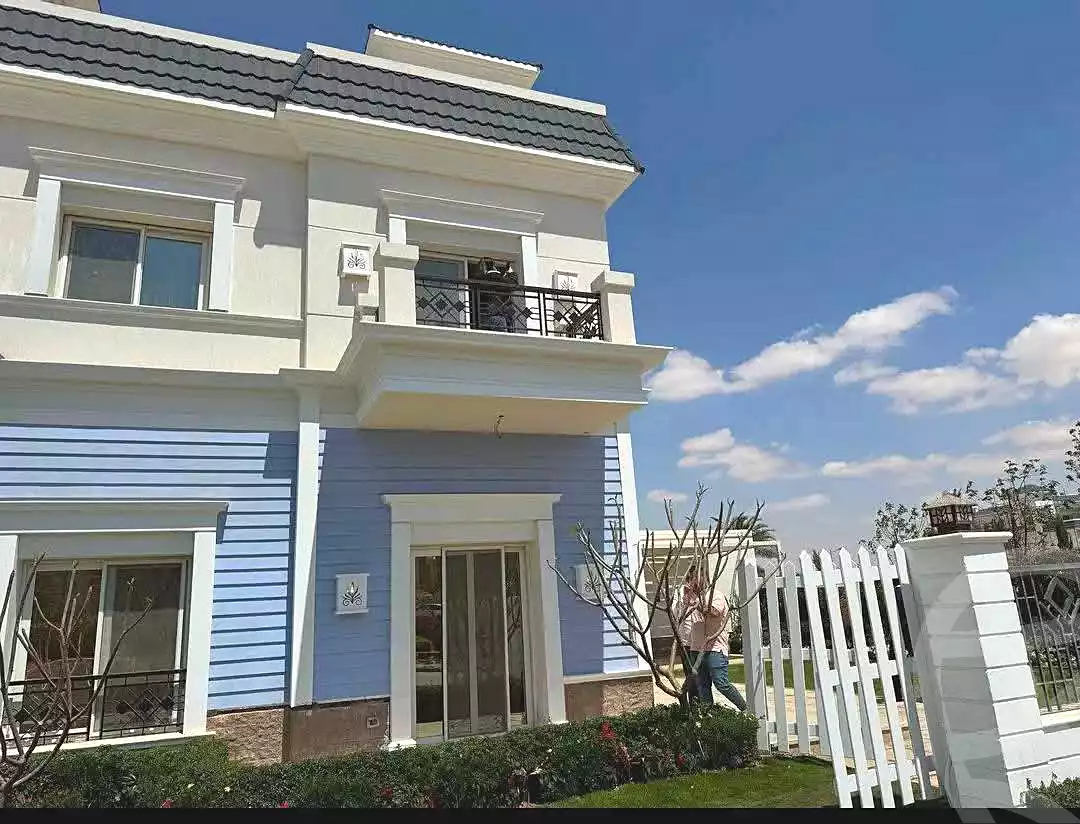 https://aqarmap.com.eg/ar/listing/6799474-for-sale-cairo-new-cairo-compounds-mivida-mivida-business-park-emaar
