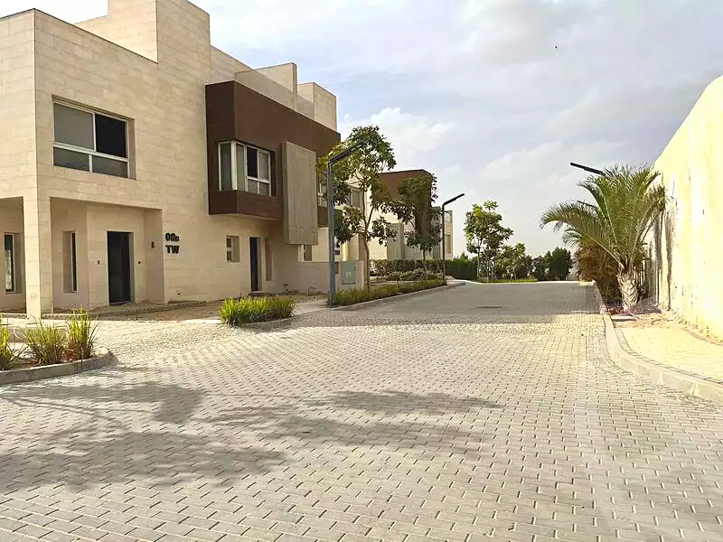 https://aqarmap.com.eg/en/listing/6799595-for-sale-cairo-6th-of-october-compounds-soleya