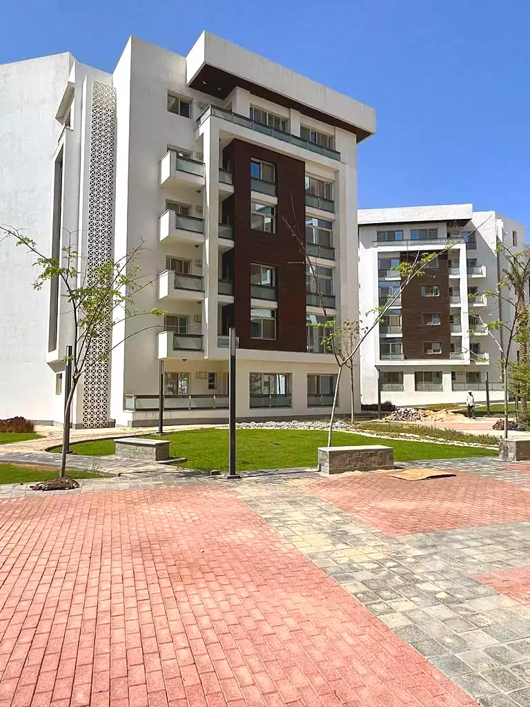 https://aqarmap.com.eg/ar/listing/6800125-for-sale-cairo-new-administrative-capital-r3-lmqsd-almaqsad-park