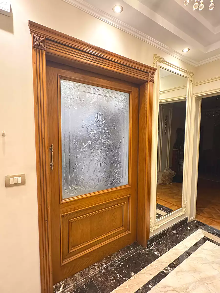 https://aqarmap.com.eg/ar/listing/6800545-for-sale-cairo-el-sheikh-zayed-city-compounds-el-khamayel