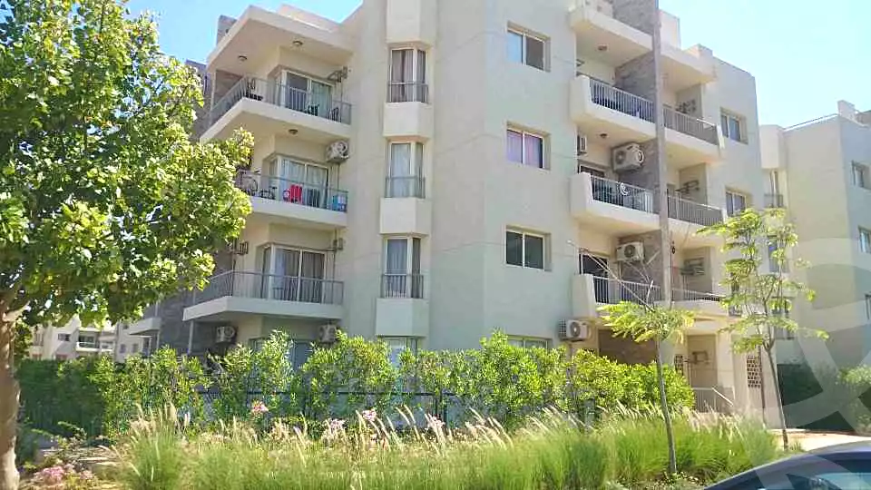 https://aqarmap.com.eg/en/listing/6800645-for-sale-cairo-el-sheikh-zayed-city-compounds-dh-drys