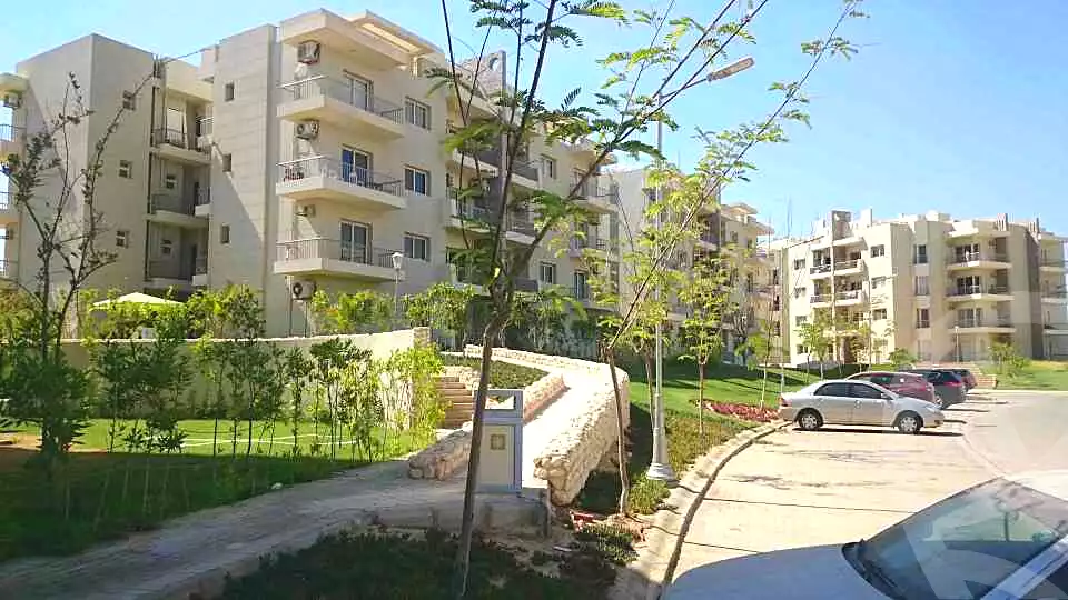 https://aqarmap.com.eg/en/listing/6800672-for-rent-cairo-el-sheikh-zayed-city-compounds-dh-drys