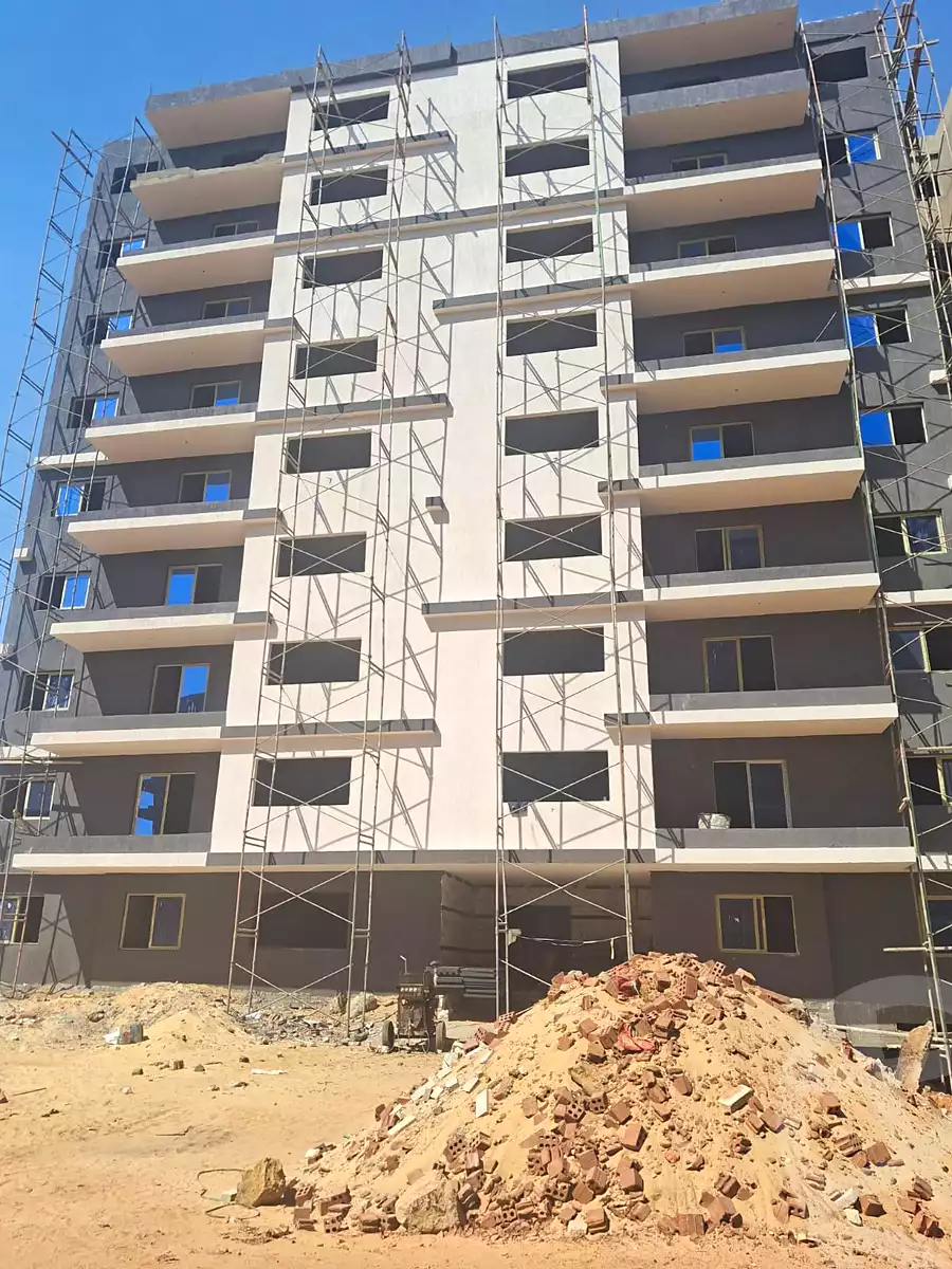https://aqarmap.com.eg/ar/listing/6800663-for-sale-cairo-new-administrative-capital-r7-kmbwnd-stw