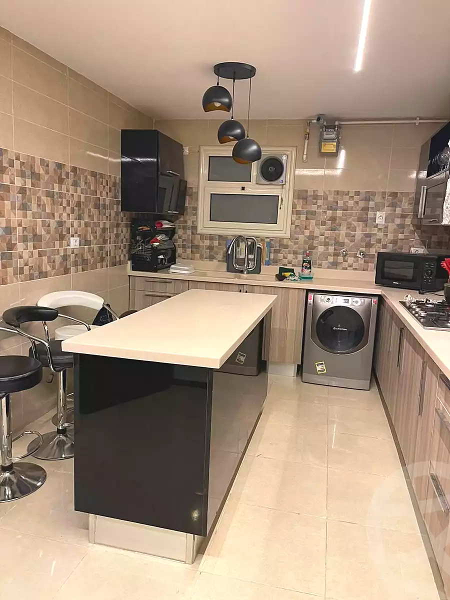 https://aqarmap.com.eg/en/listing/6538171-for-sale-cairo-new-cairo-compounds-jyd