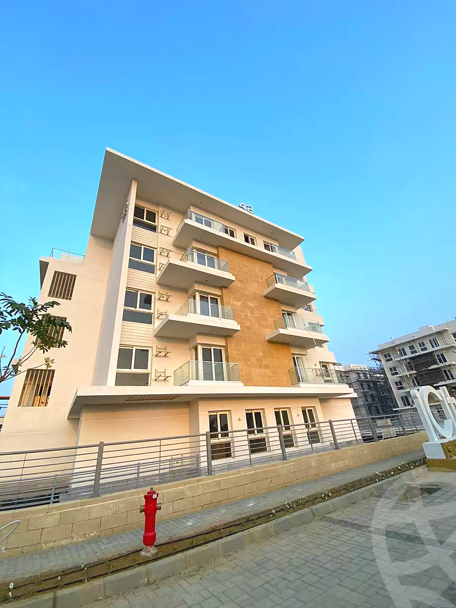 https://aqarmap.com.eg/ar/listing/6800825-for-sale-cairo-6th-of-october-compounds-mountain-view-icity-october-mv-park-mountain-view-icity-october