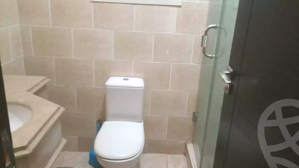 https://aqarmap.com.eg/en/listing/6800885-for-rent-cairo-el-sheikh-zayed-city-compounds-dh-drys