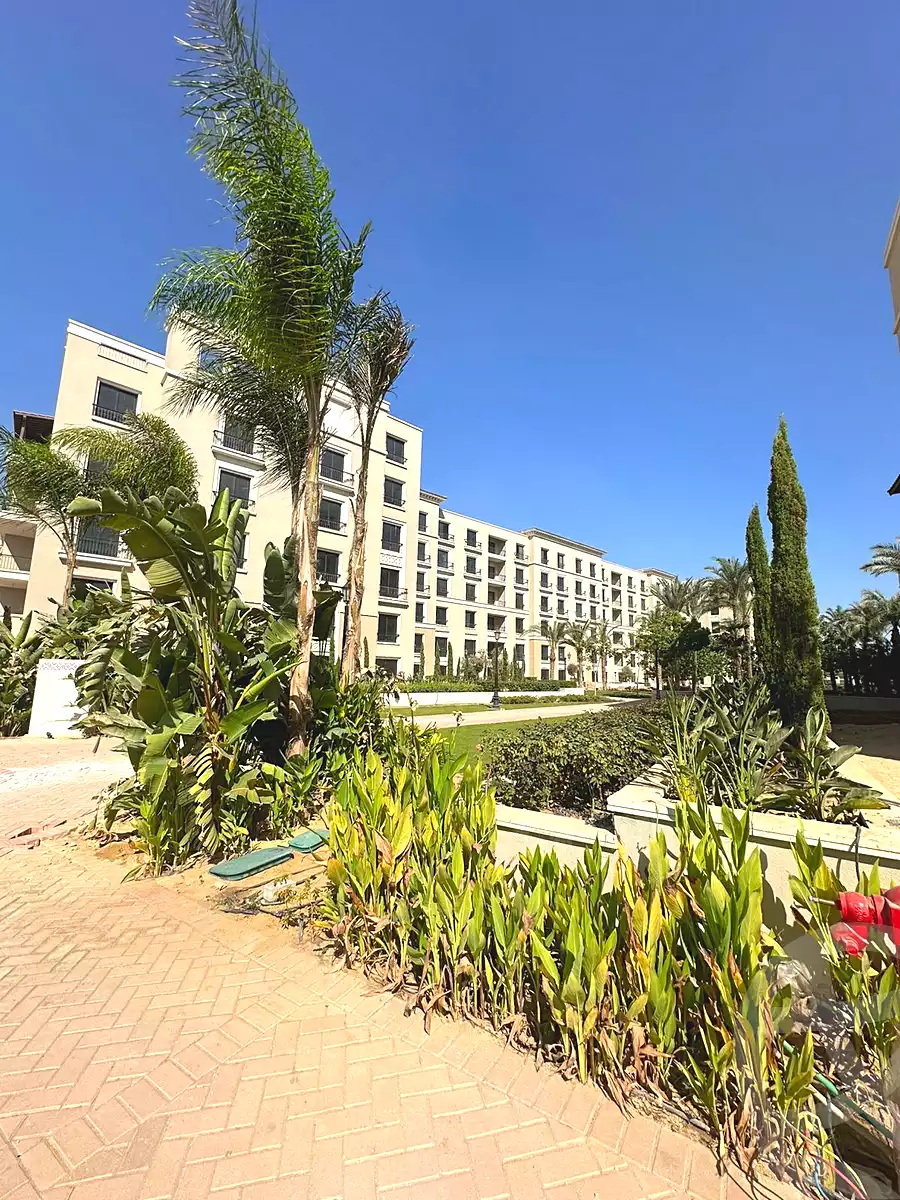 https://aqarmap.com.eg/ar/listing/6800905-for-rent-cairo-el-sheikh-zayed-city-compounds-kmbwnd-fyldj-wyst-dr-llttwyr