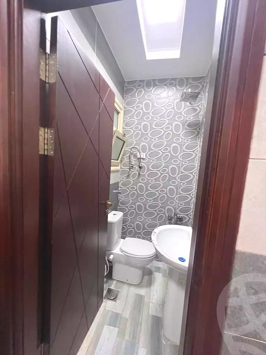 https://aqarmap.com.eg/en/listing/6801026-for-rent-cairo-el-sheikh-zayed-city-compounds-beverly-hills