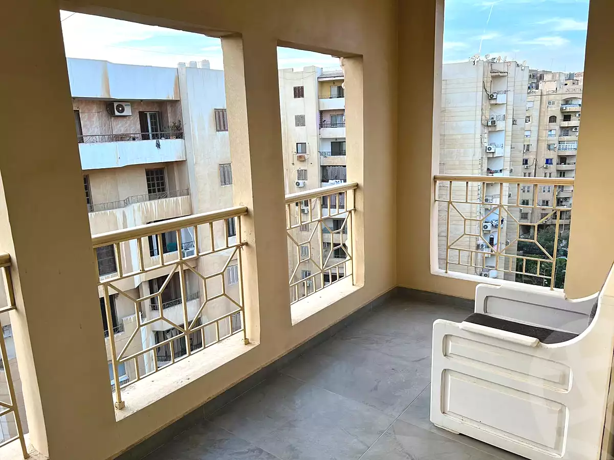 https://aqarmap.com.eg/ar/listing/6801087-for-sale-cairo-el-maadi-compounds-el-baron-city