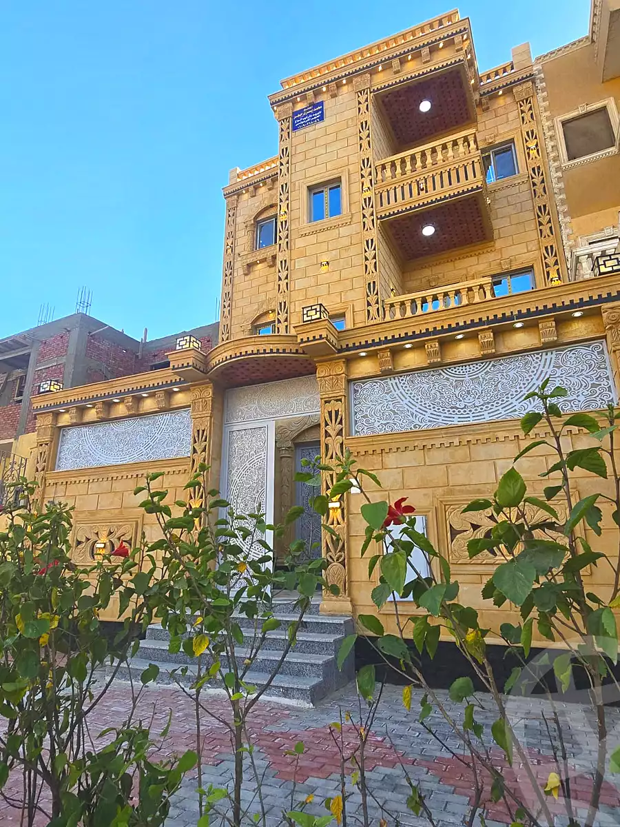 https://aqarmap.com.eg/ar/listing/6801123-for-sale-cairo-6th-of-october-hadaeq-october-ebni-betak-4