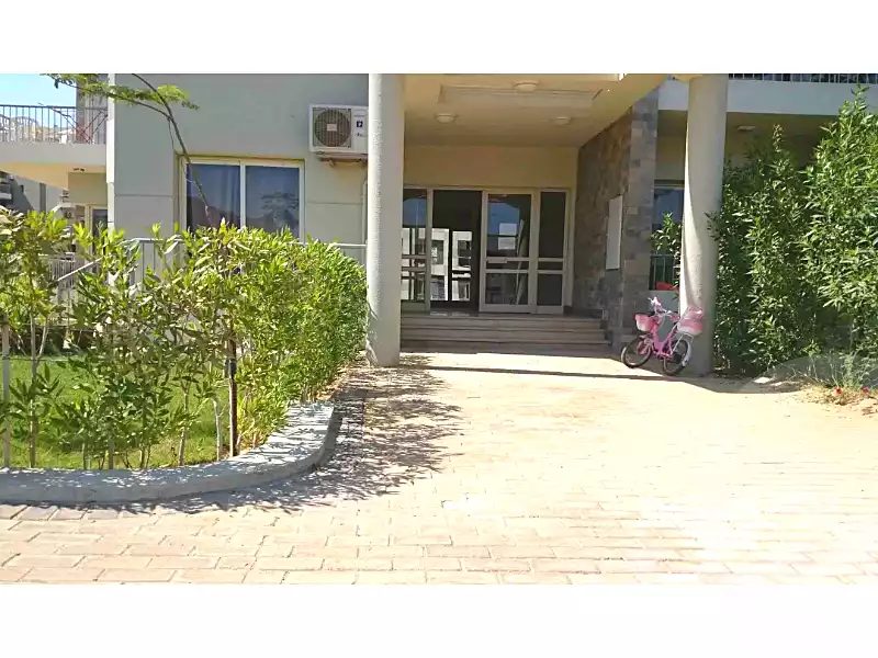 https://aqarmap.com.eg/en/listing/6801322-for-rent-cairo-el-sheikh-zayed-city-compounds-dh-drys