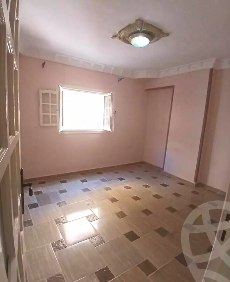 https://aqarmap.com.eg/ar/listing/6801362-for-sale-alexandria-el-mandara-alex-el-mandara-bahri-sidi-kamal-st