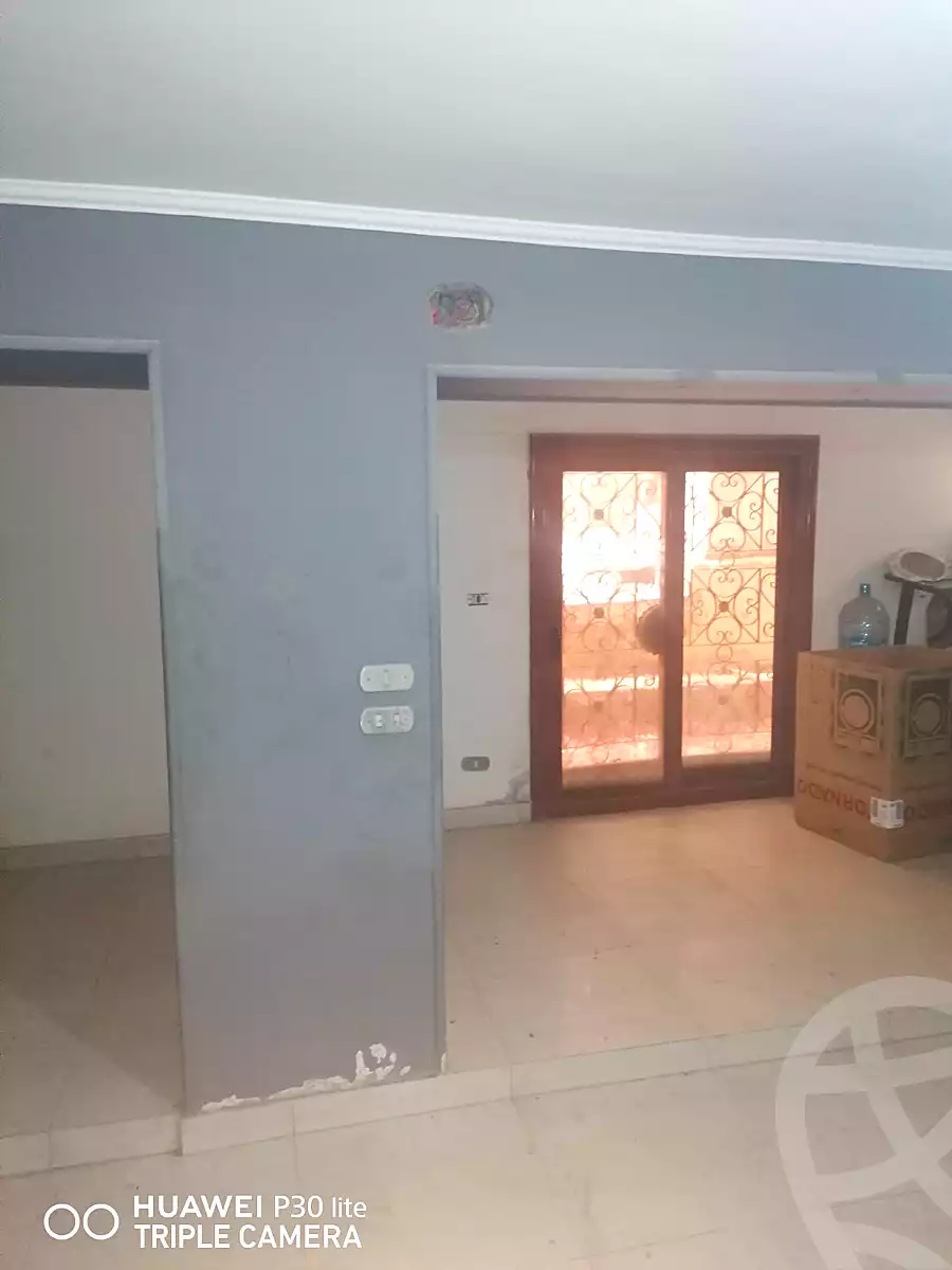 https://aqarmap.com.eg/ar/listing/6801367-for-sale-cairo-6th-of-october-el-ahyaa-neighborhood-3rd-al-hay-al-thalith-st