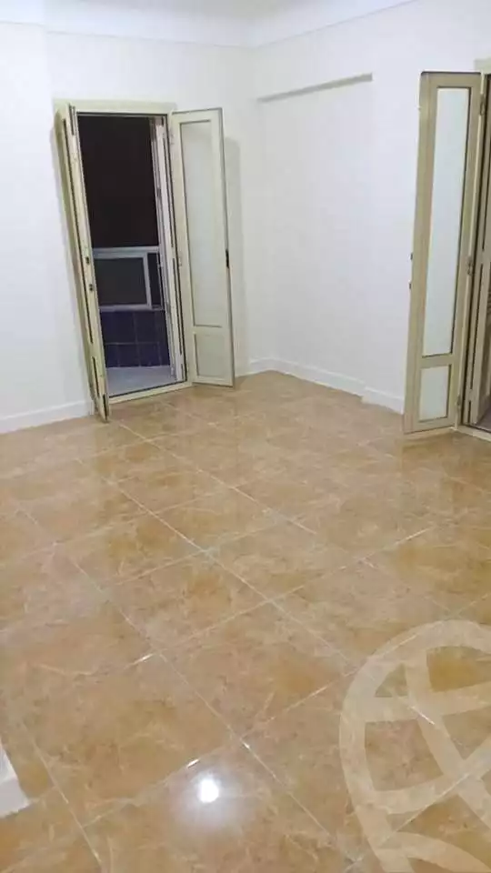 https://aqarmap.com.eg/ar/listing/6802297-for-sale-alexandria-el-asafra-l-sfr-bhry