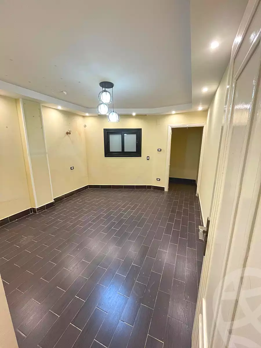 https://aqarmap.com.eg/ar/listing/6802452-for-sale-cairo-el-mohandesen-lebnan-square