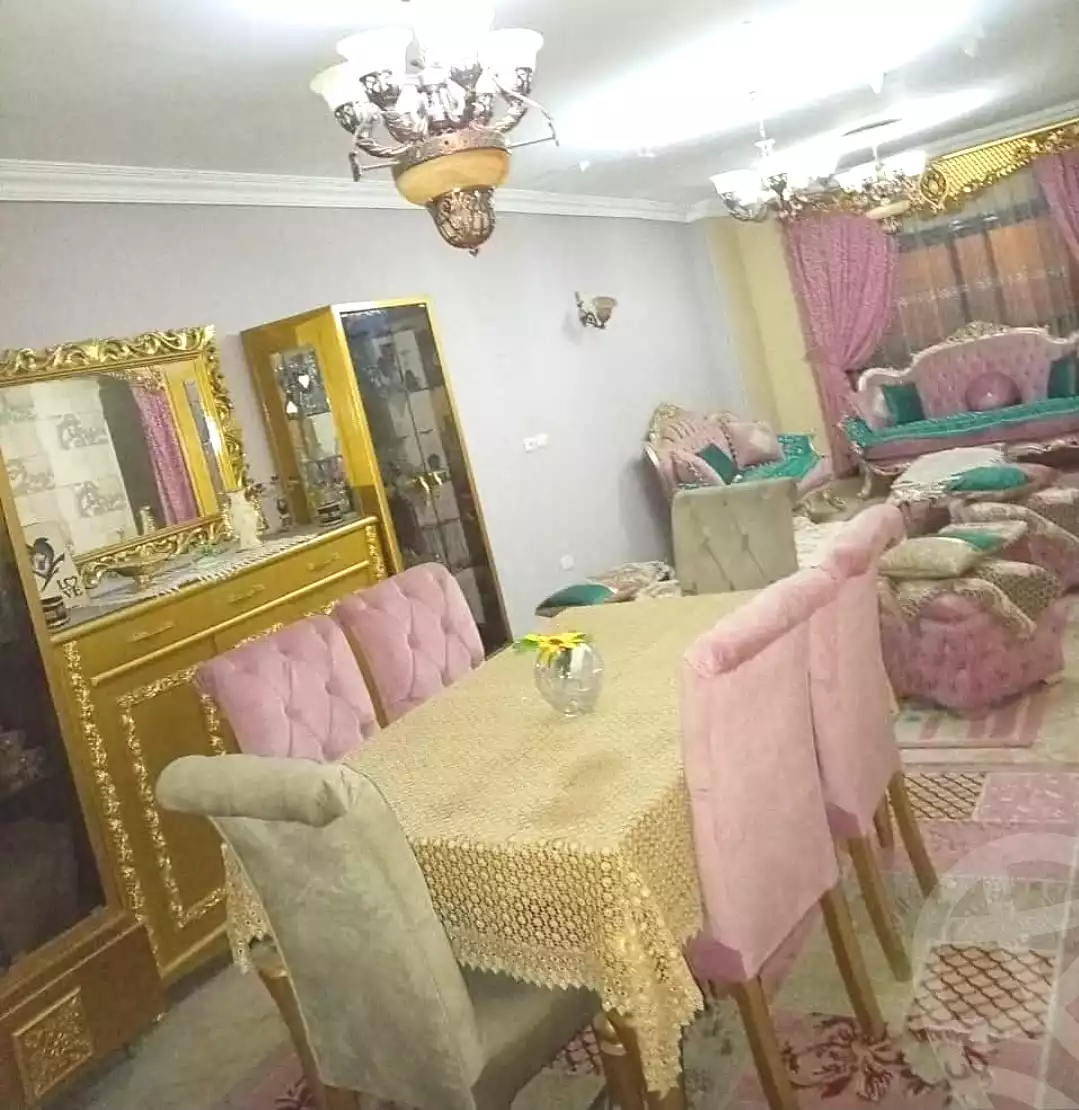 https://aqarmap.com.eg/ar/listing/6802567-for-sale-cairo-faisal-kafr-tohormos-queen-nazli-st