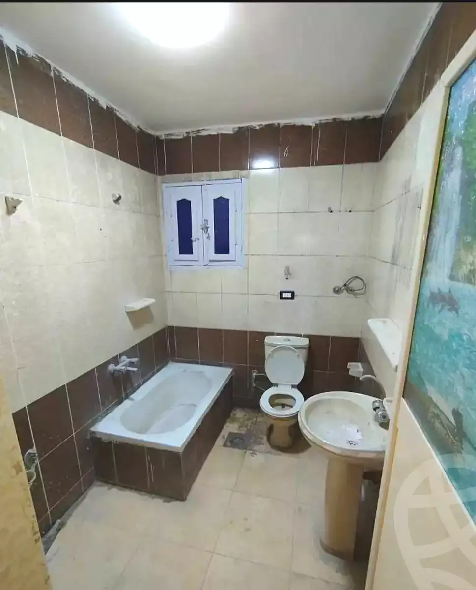 https://aqarmap.com.eg/en/listing/6802700-for-sale-alexandria-lsywf-el-falki