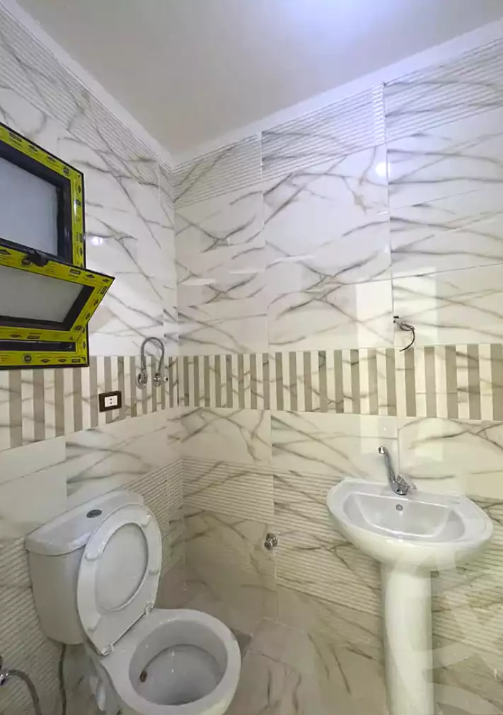 https://aqarmap.com.eg/ar/listing/6802774-for-sale-alexandria-el-asafra-shr-45