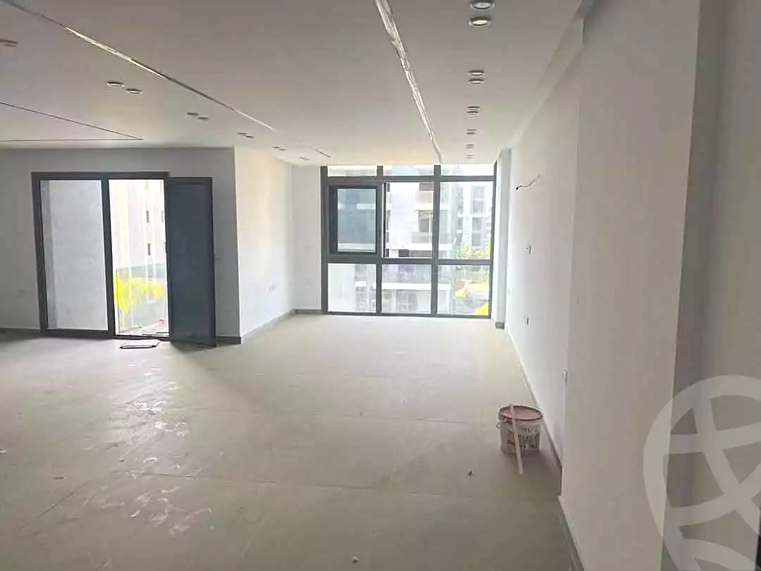 https://aqarmap.com.eg/ar/listing/6803081-for-sale-cairo-6th-of-october-hadaeq-october-compounds-sun-capital