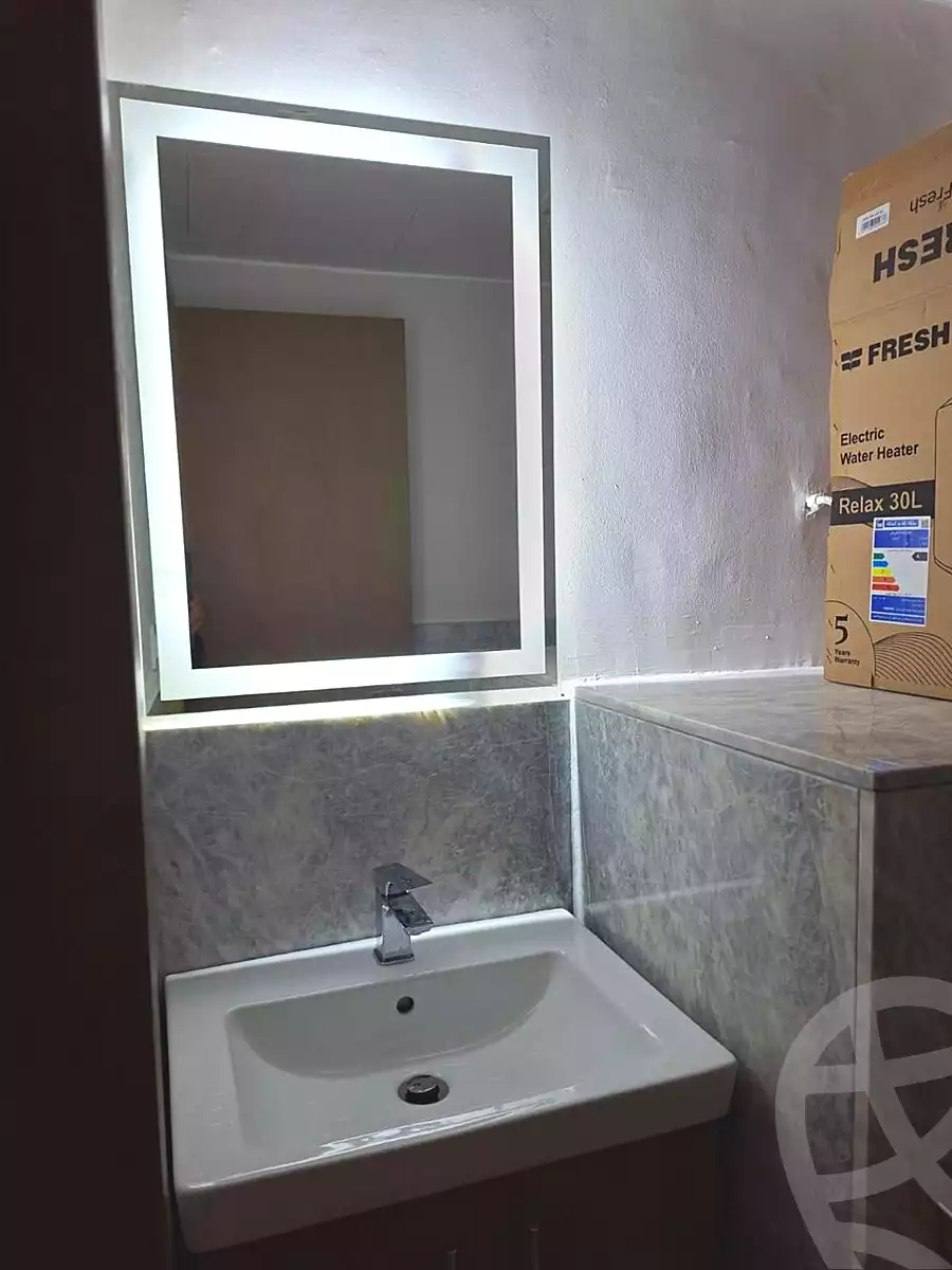 https://aqarmap.com.eg/ar/listing/6803430-for-rent-cairo-el-sheikh-zayed-city-compounds-zyd-wr-llttwyr-z-tower