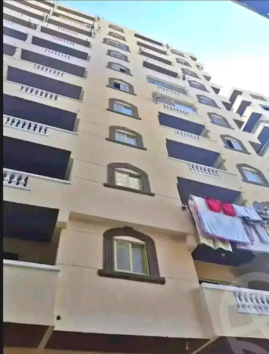 https://aqarmap.com.eg/ar/listing/6803866-for-sale-alexandria-l-jmy-el-kilo-21