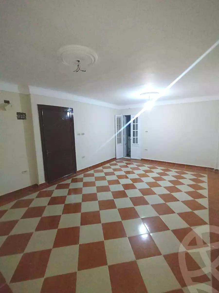 https://aqarmap.com.eg/en/listing/6803918-for-sale-alexandria-lsywf-el-falki