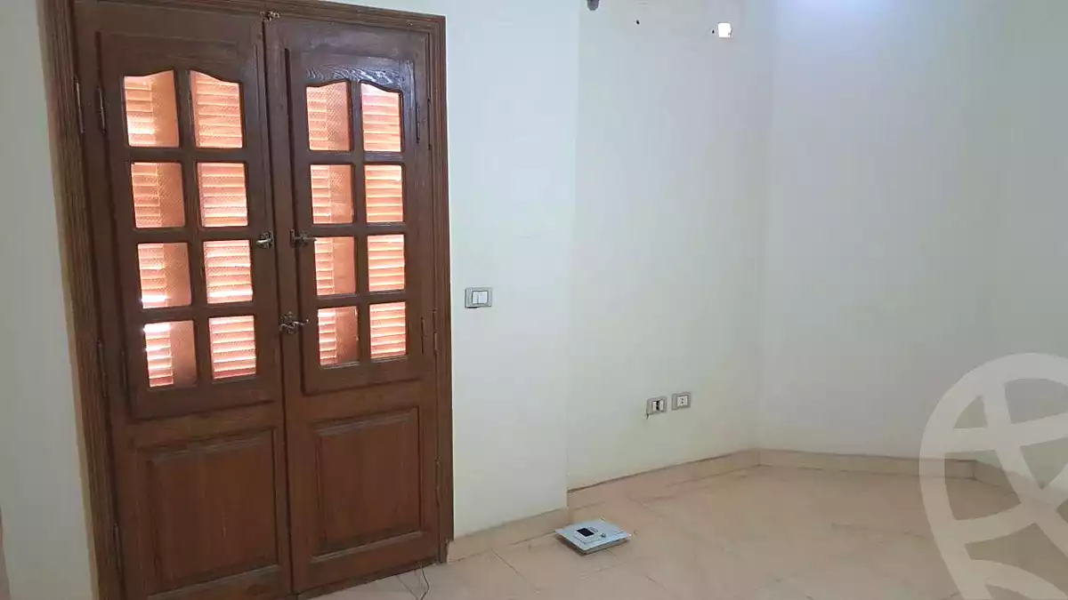 https://aqarmap.com.eg/ar/listing/6804350-for-rent-cairo-ain-shams-ain-shams-el-sharkia-abd-el-hamid-othman-st