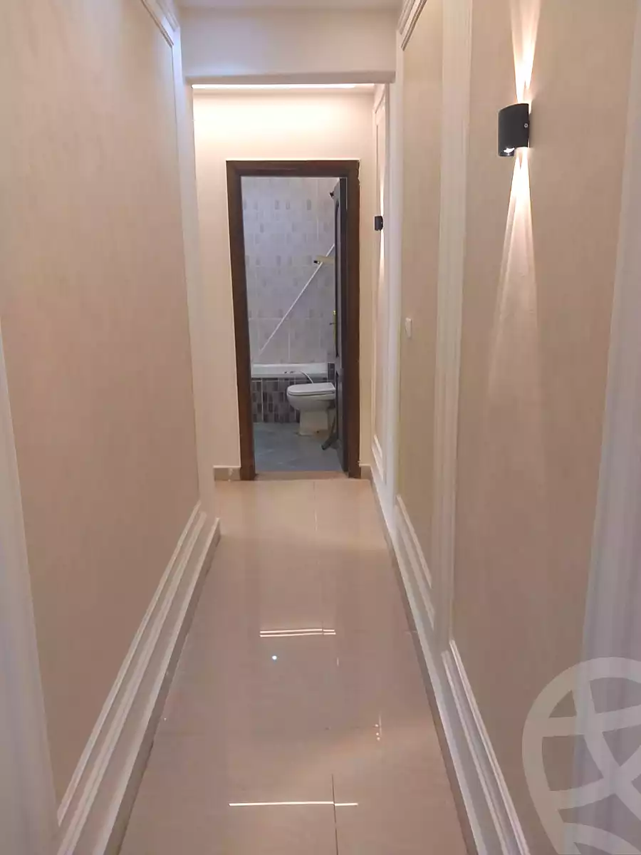 https://aqarmap.com.eg/ar/listing/6804567-for-sale-cairo-6th-of-october-el-ahyaa-neighborhood-2nd