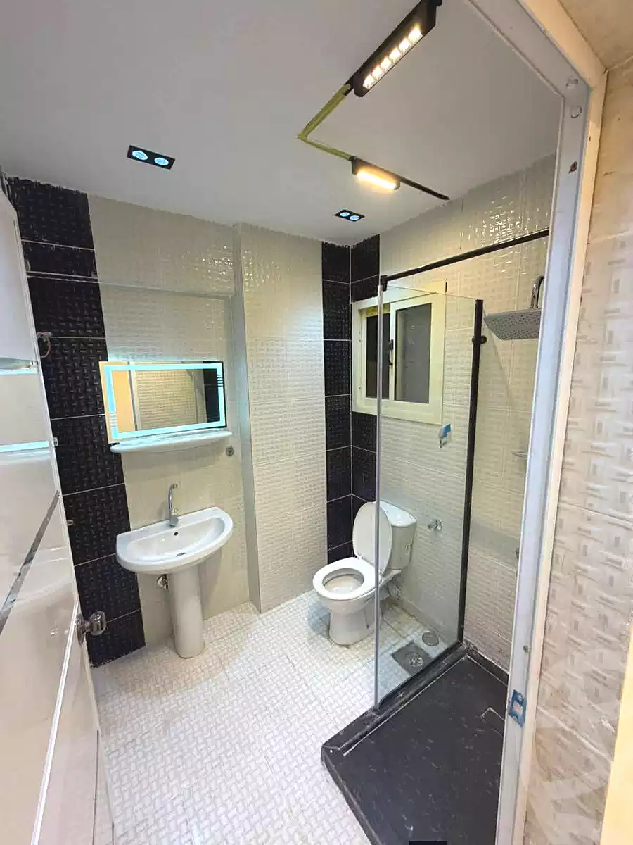 https://aqarmap.com.eg/ar/listing/6804666-for-sale-alexandria-l-jmy-lbytsh-al-nouqrashi-st