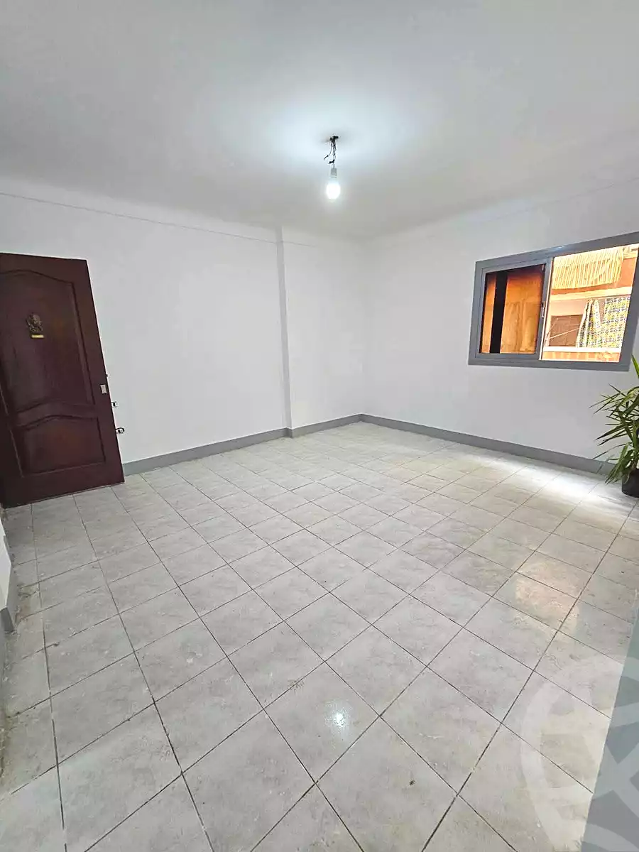 https://aqarmap.com.eg/ar/listing/6804897-for-sale-alexandria-sydy-bshr-sydy-bshr-bhry-amr-el-nogomy-st