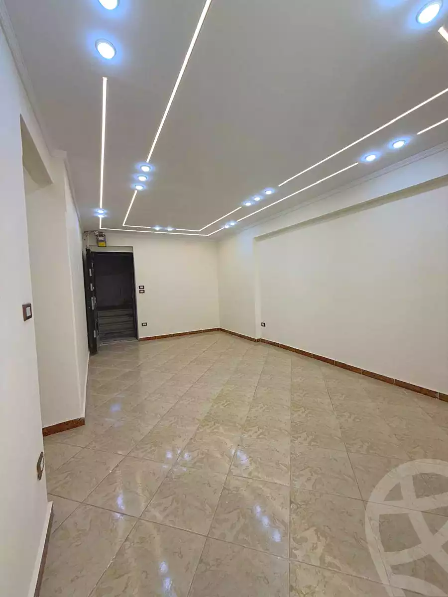 https://aqarmap.com.eg/ar/listing/6805273-for-sale-alexandria-new-miami