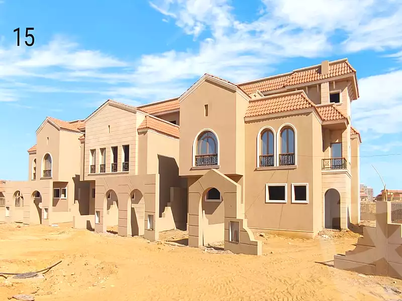 https://aqarmap.com.eg/ar/listing/6805482-for-sale-cairo-el-shorouk-compounds-yfy-ryzydns
