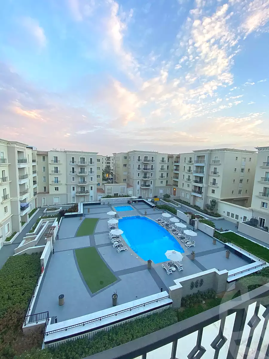 https://aqarmap.com.eg/ar/listing/6805606-for-sale-cairo-new-cairo-compounds-mivida-mivida-business-park-emaar