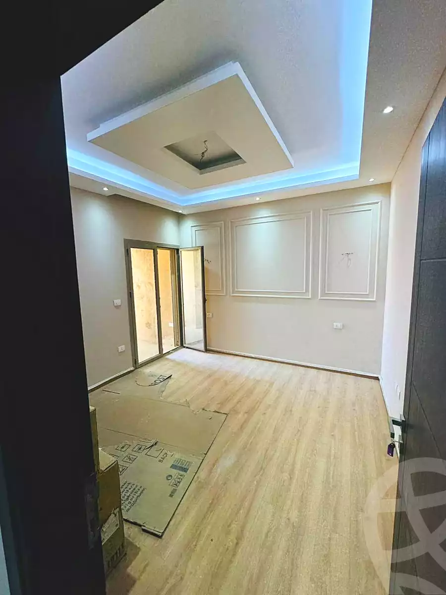 https://aqarmap.com.eg/ar/listing/6805627-for-sale-cairo-el-shorouk-compounds-yfy-ryzydns