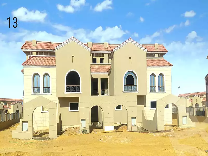 https://aqarmap.com.eg/ar/listing/6805626-for-sale-cairo-el-shorouk-compounds-yfy-ryzydns