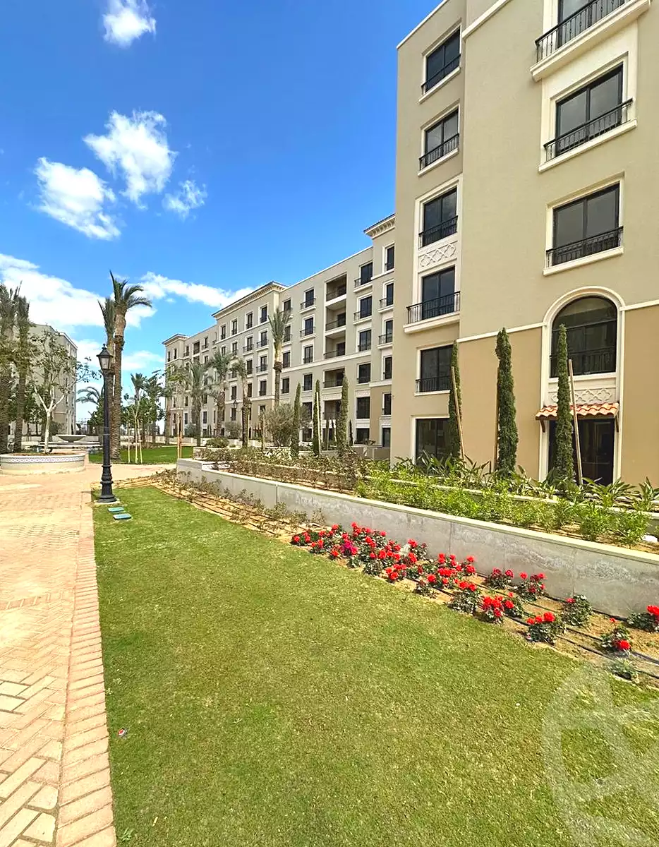 https://aqarmap.com.eg/ar/listing/6805689-for-sale-cairo-el-sheikh-zayed-city-compounds-kmbwnd-fyldj-wyst-dr-llttwyr