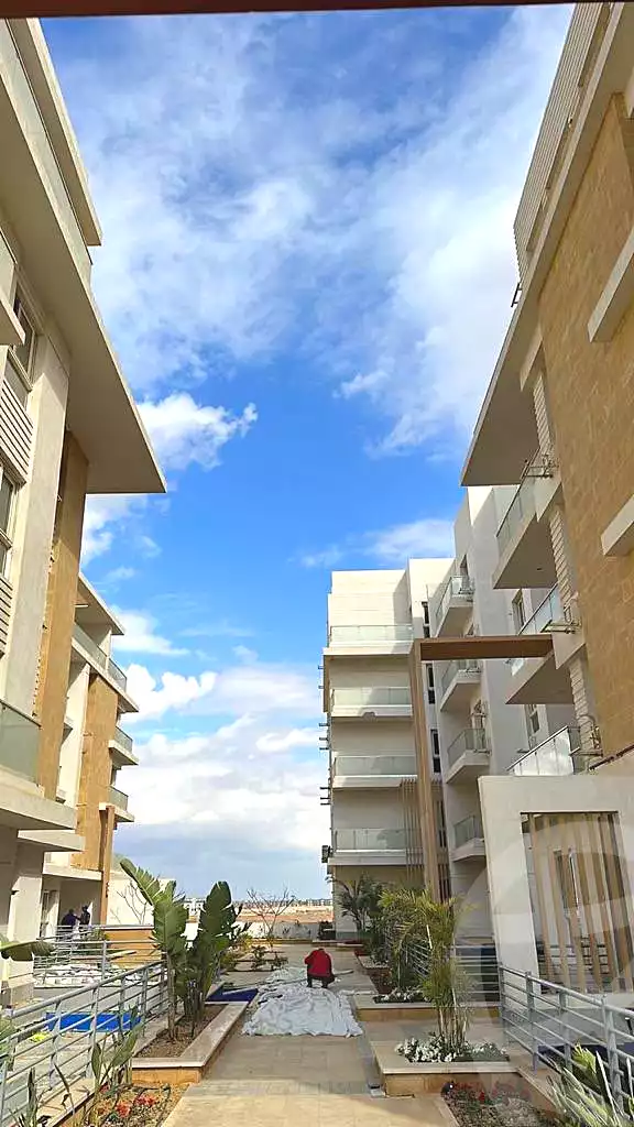 https://aqarmap.com.eg/ar/listing/6805853-for-sale-cairo-6th-of-october-compounds-mountain-view-icity-october-mv-park-mountain-view-icity-october