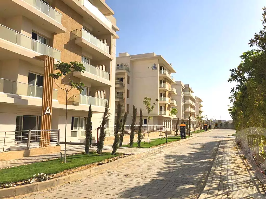 https://aqarmap.com.eg/ar/listing/6805853-for-sale-cairo-6th-of-october-compounds-mountain-view-icity-october-mv-park-mountain-view-icity-october