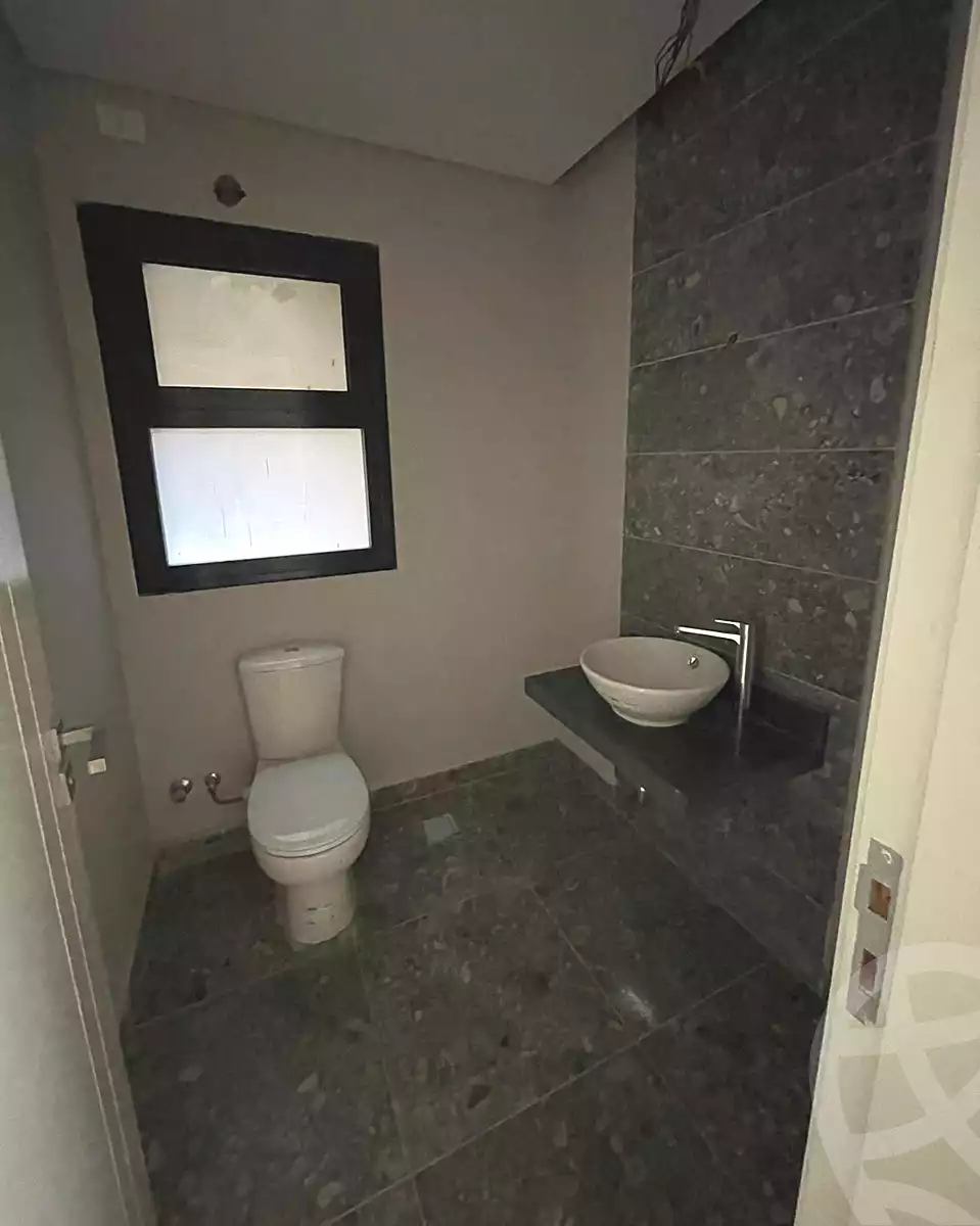 https://aqarmap.com.eg/ar/listing/6805875-for-sale-cairo-el-sheikh-zayed-city-compounds-kmbwnd-fyldj-wyst-dr-llttwyr