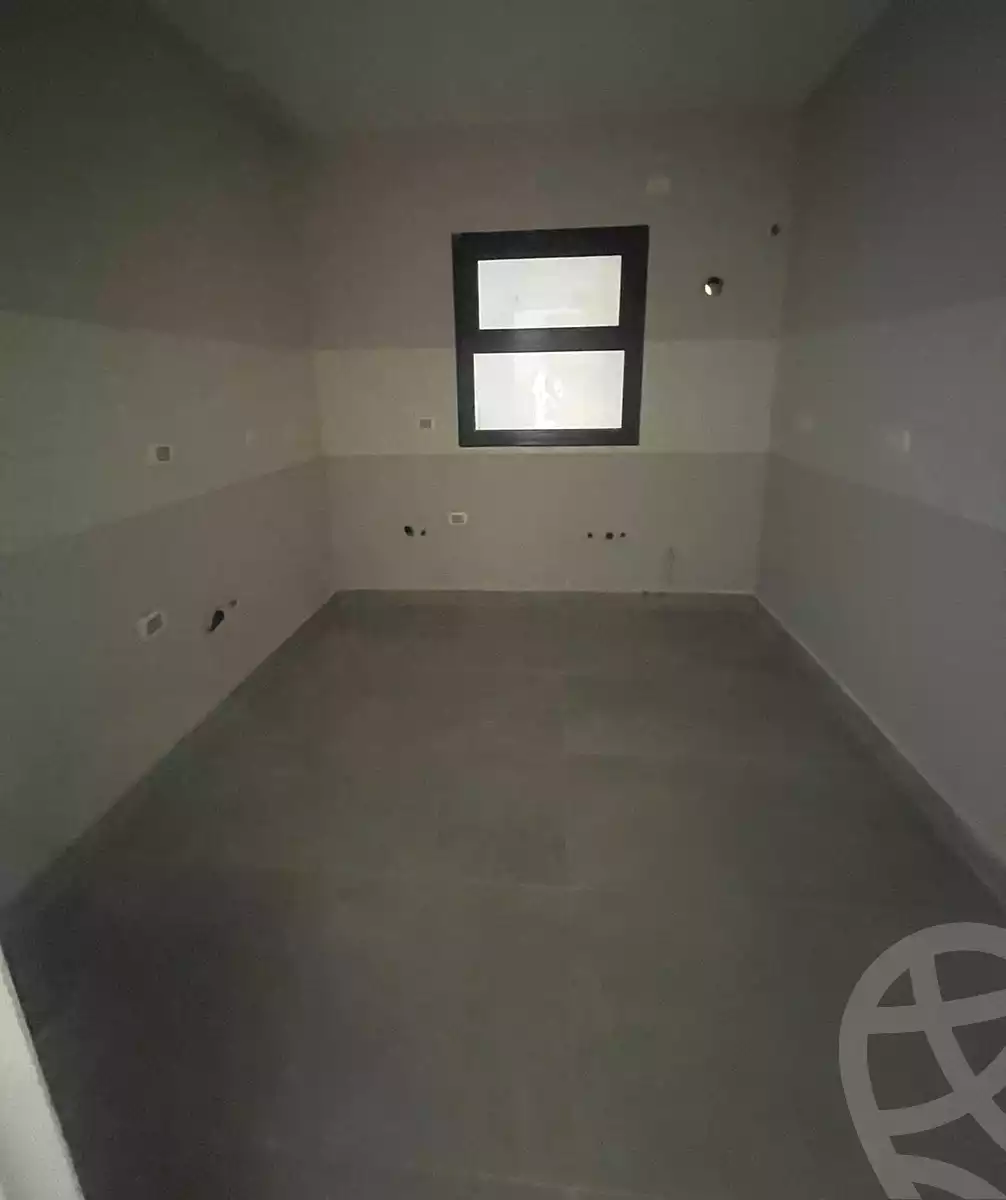 https://aqarmap.com.eg/ar/listing/6805875-for-sale-cairo-el-sheikh-zayed-city-compounds-kmbwnd-fyldj-wyst-dr-llttwyr