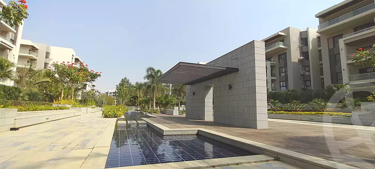 https://aqarmap.com.eg/en/listing/6806265-for-sale-cairo-new-cairo-compounds-the-address-east