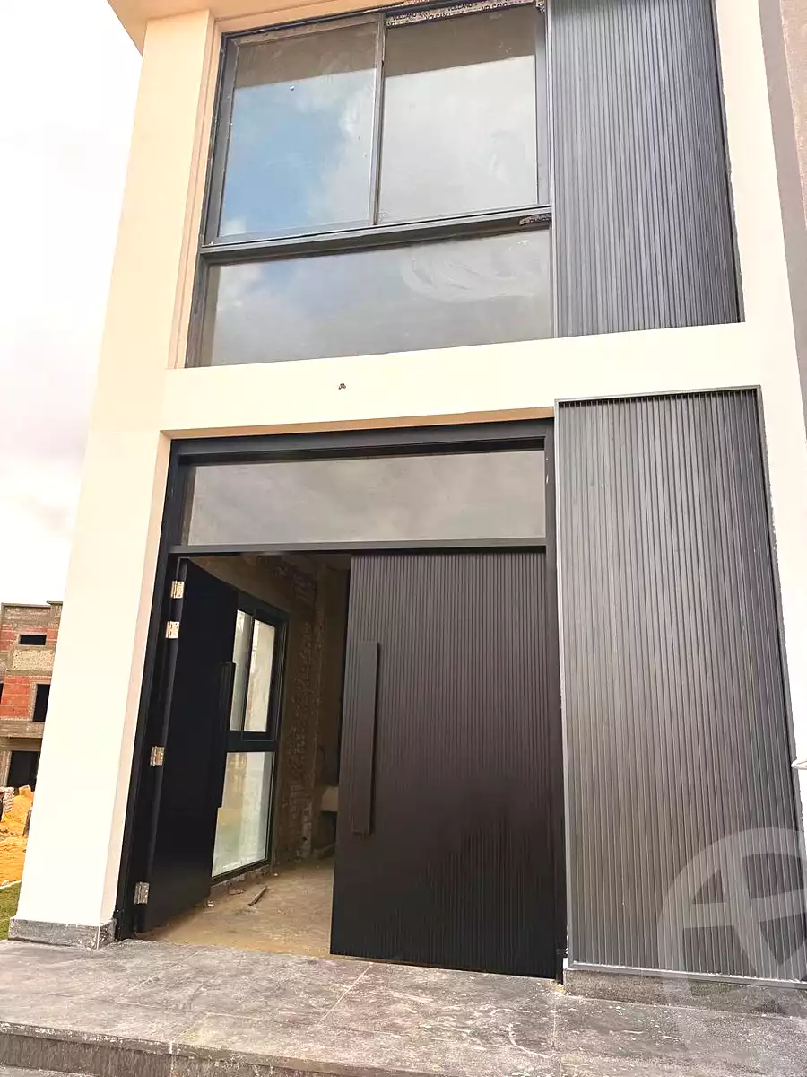 https://aqarmap.com.eg/ar/listing/6806279-for-sale-cairo-new-cairo-compounds-eastshire-alqamzi